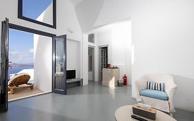 Grand Ambassador Santorini Hotel (Adults Only)